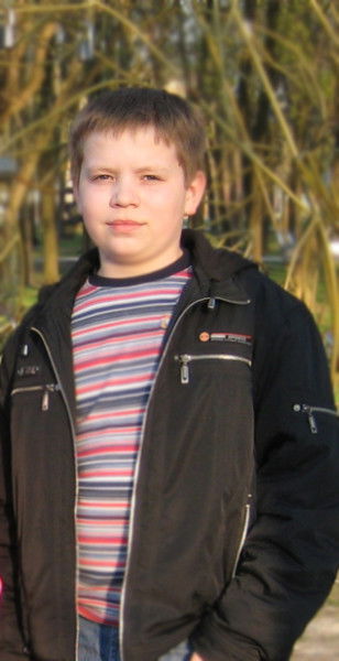 Антон Стишенок