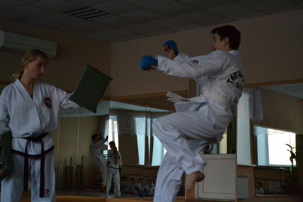 Иван Иванов