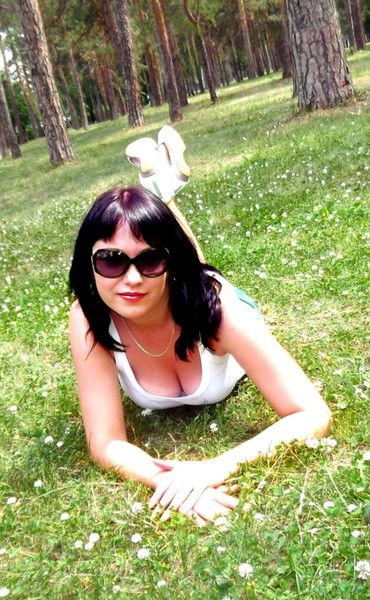 Валя Луговских