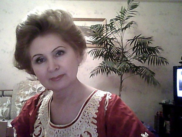 Нина Елисеева