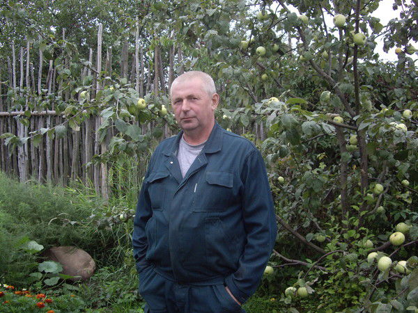 Василий Константинов