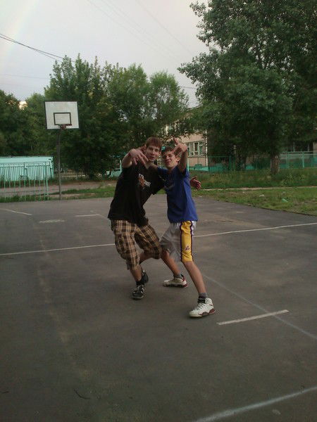 В@лер@ К@рпов