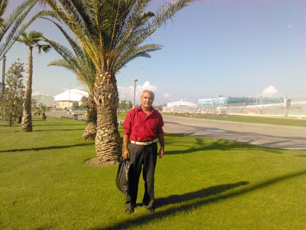 Фармонбек Замиров