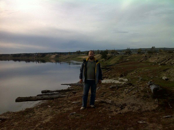 Евгений Иванов