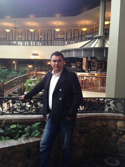 Азат Карсакбаев