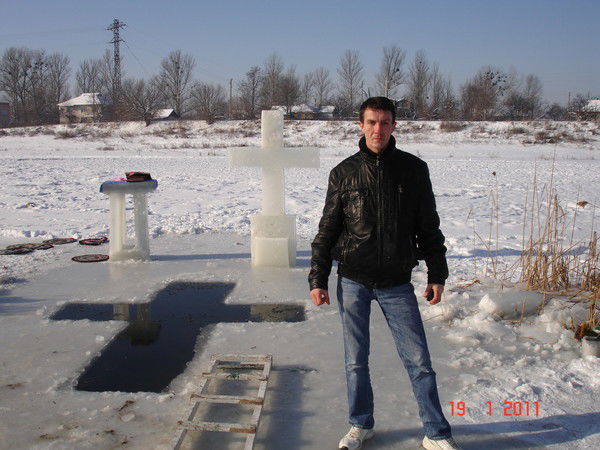 Алексей Устименко