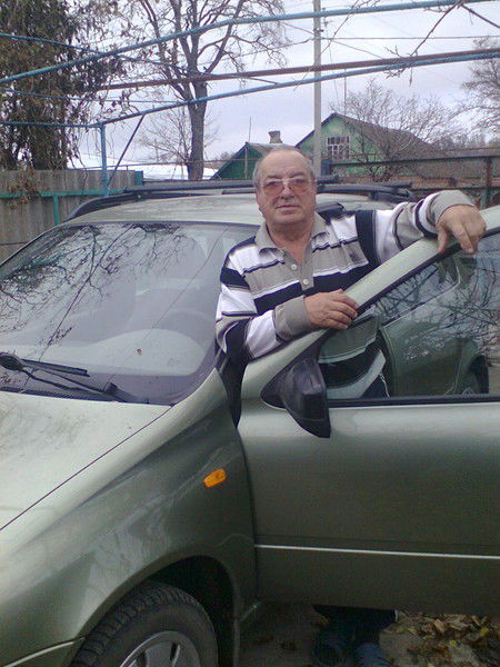 Леонид Панин