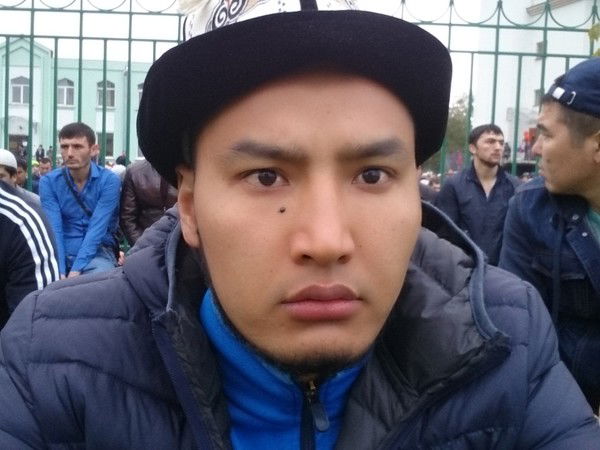 Азамат Акрамов