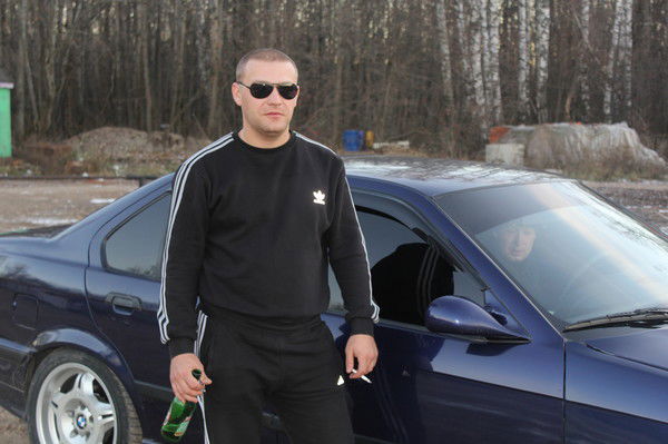 Анатолий Изотов