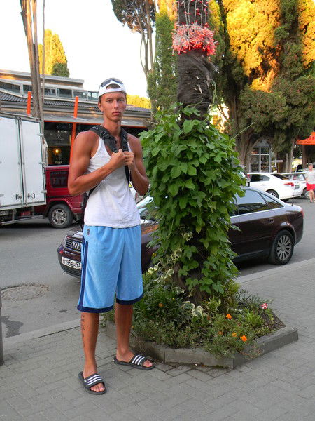 Миша Лазарев