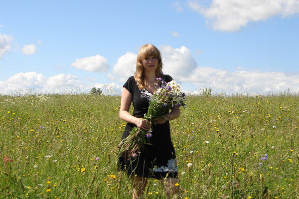 Оля Архипова