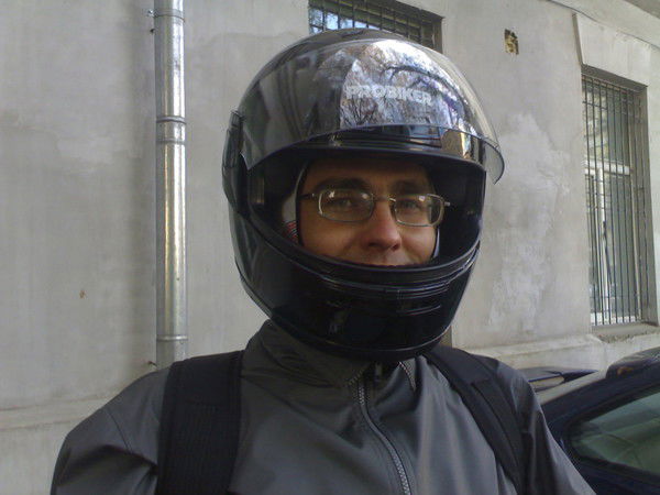 Роман Бакуменко