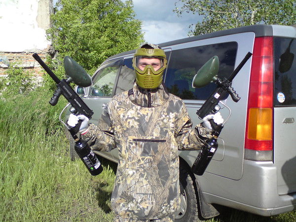 Денис Попов