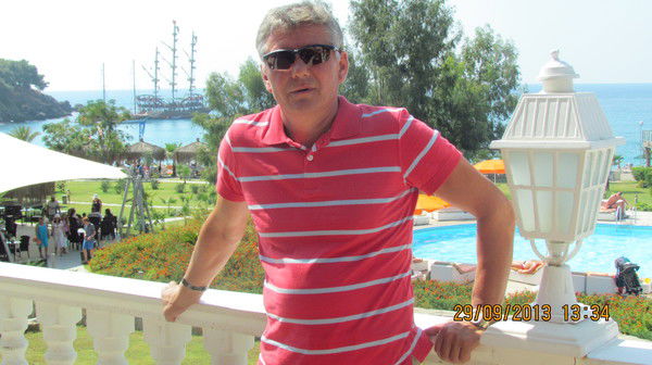 Владимир Алтынбаев