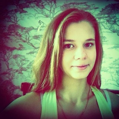 Лена Каукова