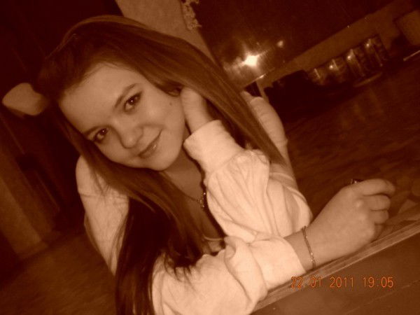 Настя Емельянова