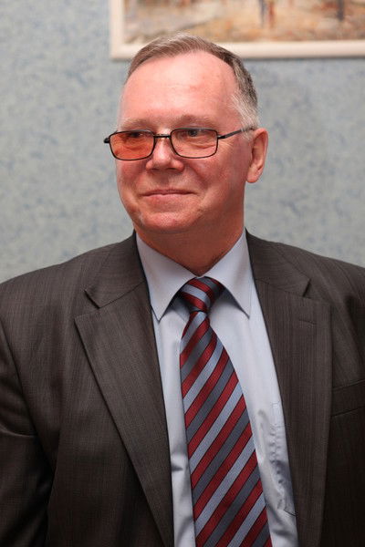 Владимир Зверев