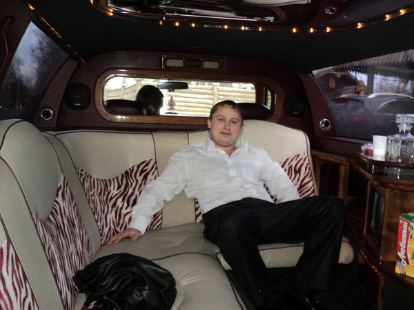 Александр Быстров