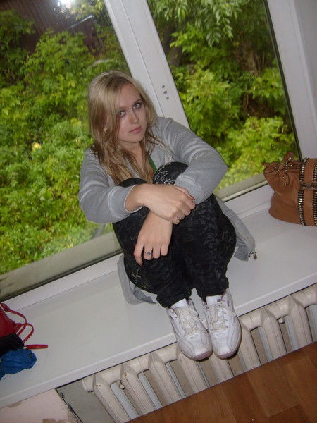 *one Love* *one Life*