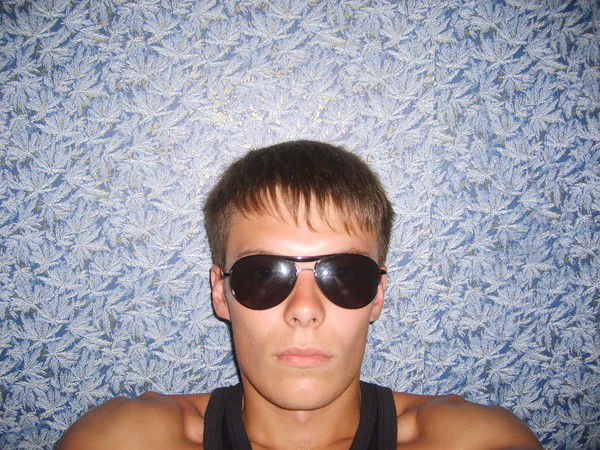 Антон Моисеенко