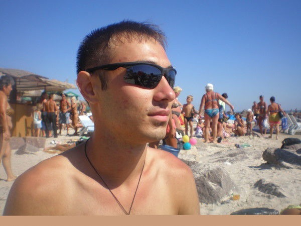 Олег Завгородний