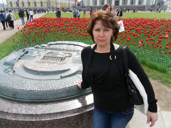 Лола Юнусова