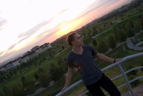 Антон Есауленко