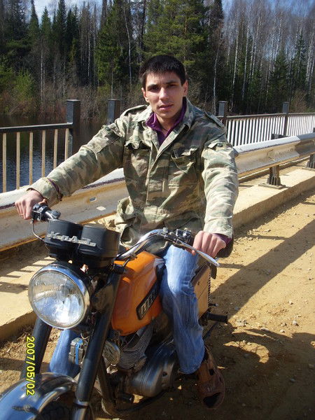 Александр Мальцев