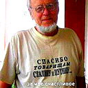Анатолий Васильев