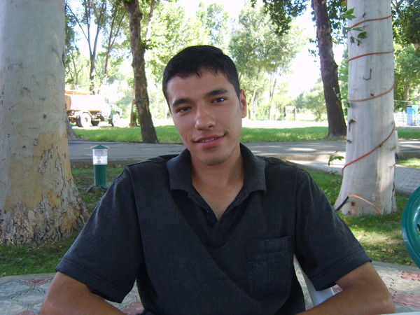 Аюбджон Караев