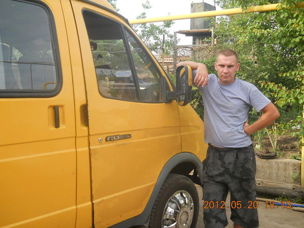 артем шаврин