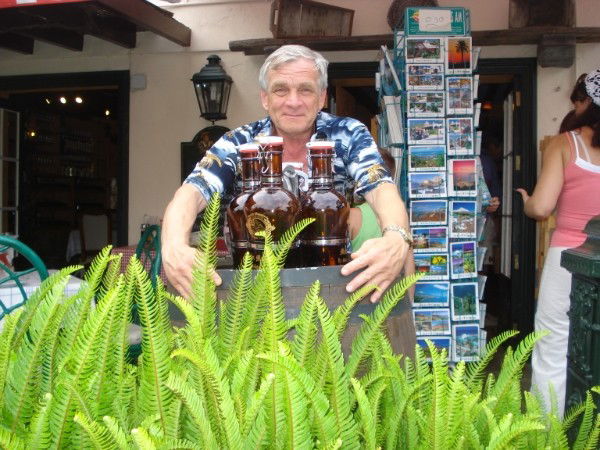 Алмаз Ахметов