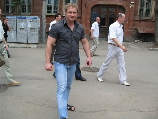 Алексей Лавров