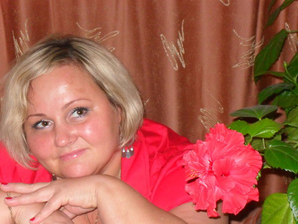 Елена Космина