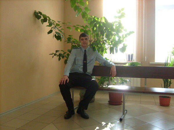 Костя Николаев