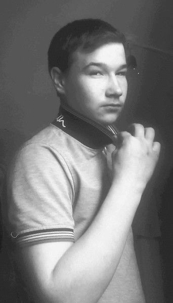 Андрей Акулов