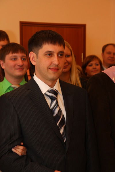 Дмитрий Холод