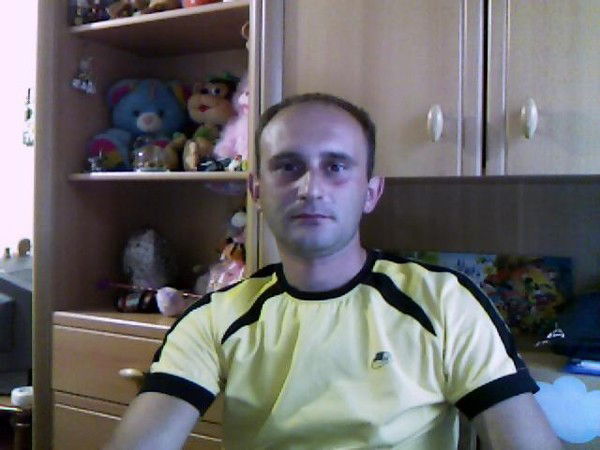 Максим Коваленко