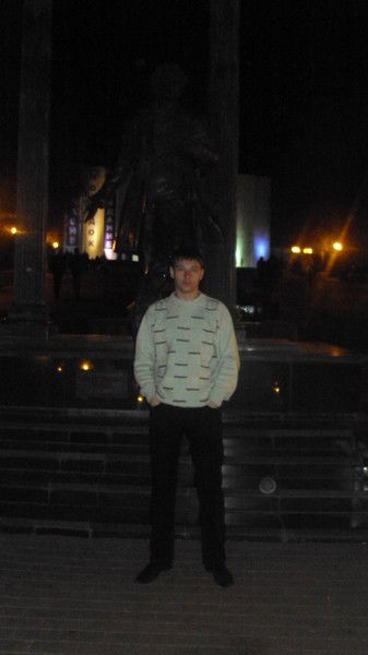 Максим Ежов