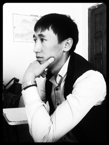 Азат Аширов