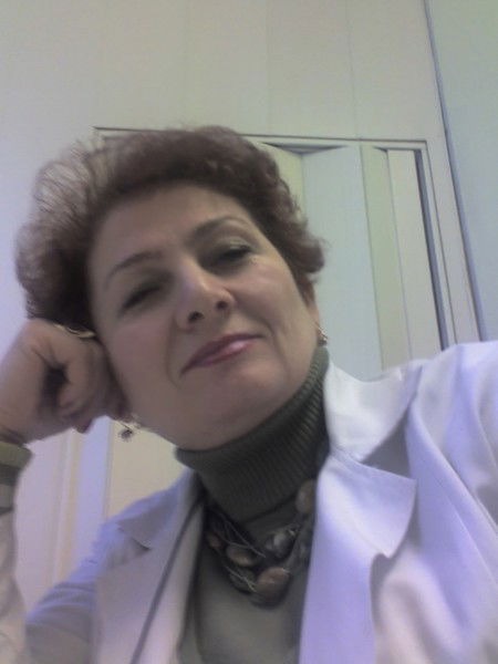 Нонна Хорава