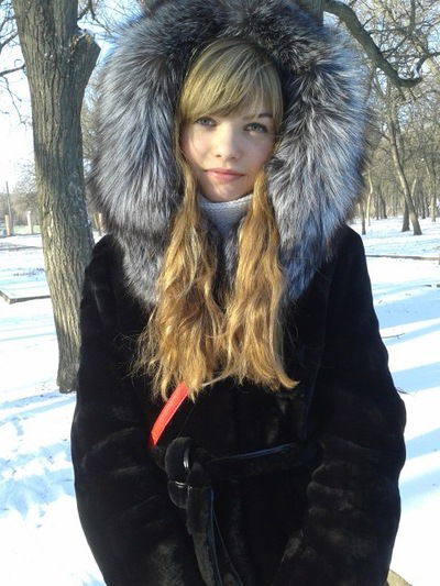 Настя Момот