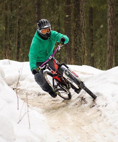 Евгений Захаров