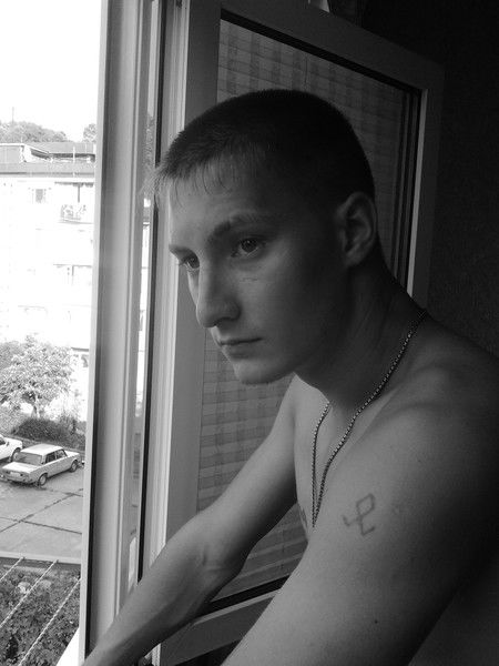 Антон Озерцов