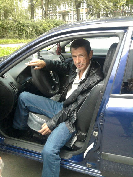 Александр Паринг