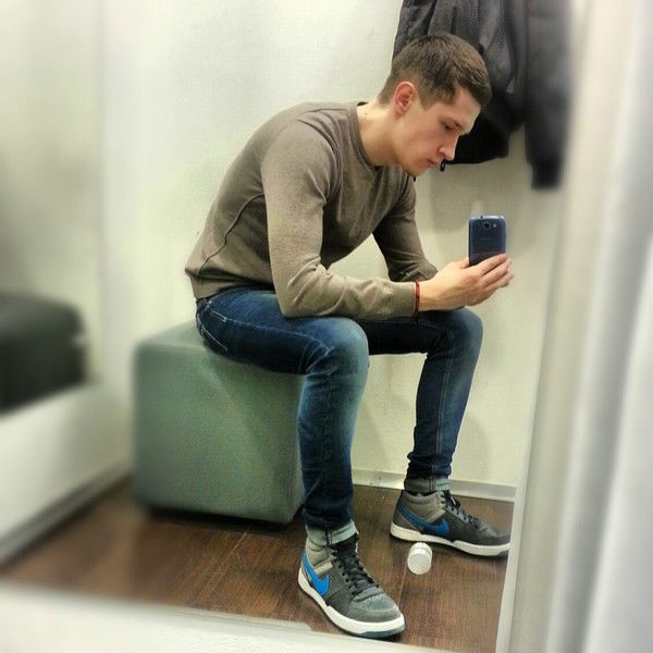 Денис Латипов