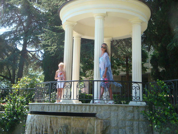 Нина Плешакова