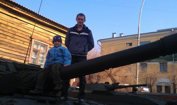 Денис Хохлов