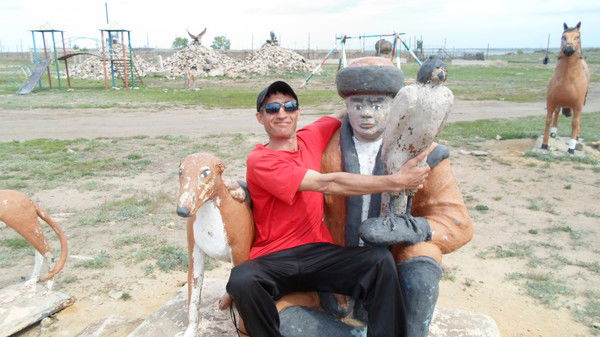 Евгений Бондарь