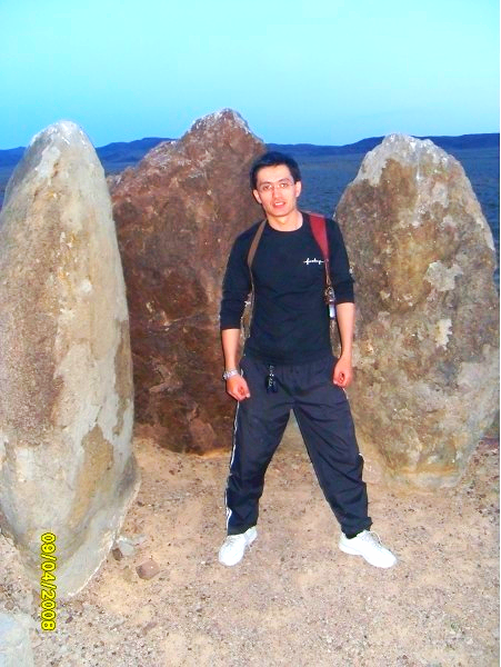 Алимжан Тохтахунов